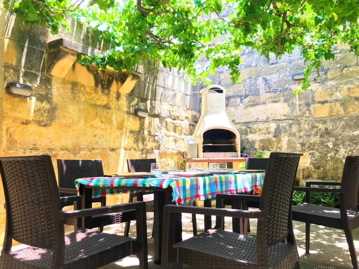 Charming House In IX Xewkija With Terrace And Barbecue Βίλα Εξωτερικό φωτογραφία